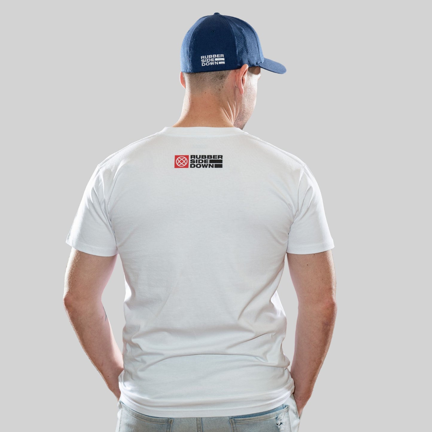 
                  
                    Men's White MTB T-Shirt
                  
                